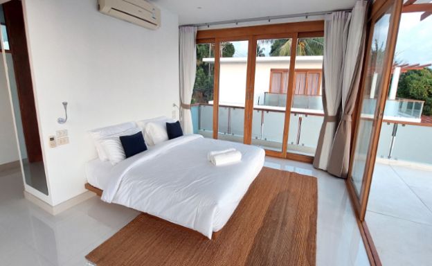 beachfront-luxury-villa-in-koh-phangan