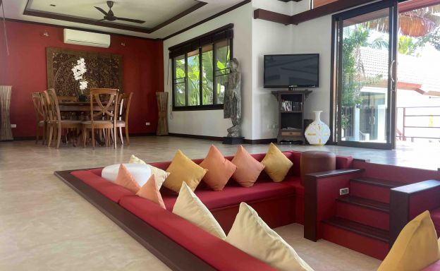 Tropical 6 Villas For Sale in prime Location in Bangrak