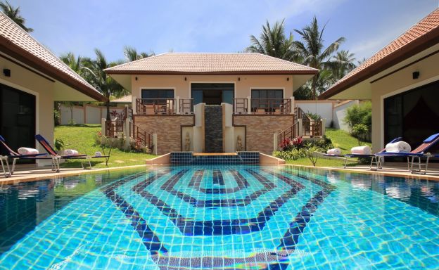 Tropical 6 Villas For Sale in prime Location in Bangrak