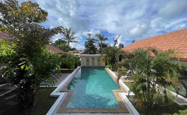 Tropical 6 Villas For Sale in prime Location in Bangrak