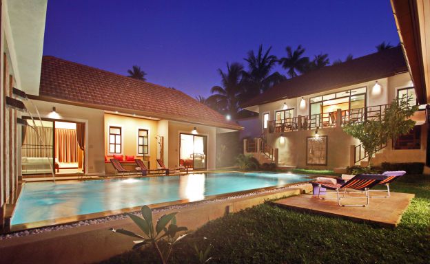 Tropical 6 Villas For Sale in prime Location in Bangrak