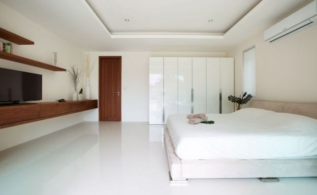 Beautiful 4 Bedroom Tropical Pool Villa in Bangrak