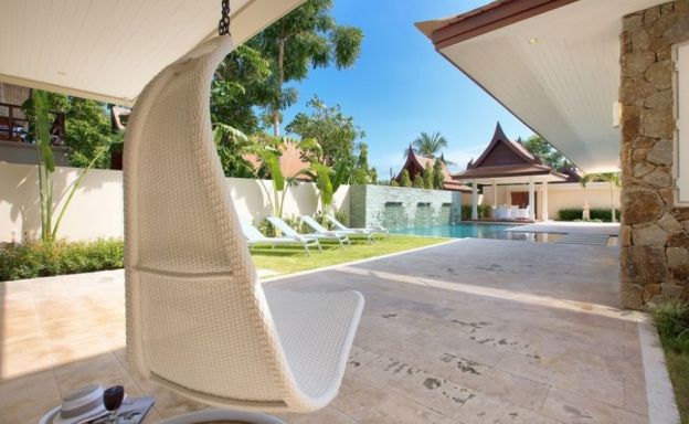 Beautiful 4 Bedroom Tropical Pool Villa in Bangrak