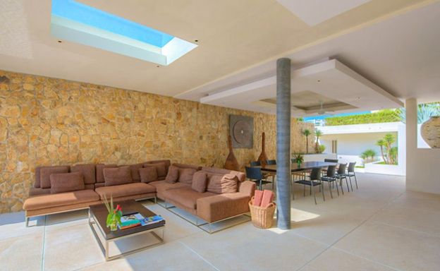 Stunning 3 Bedroom Ocean Front Villa in Choeng Mon