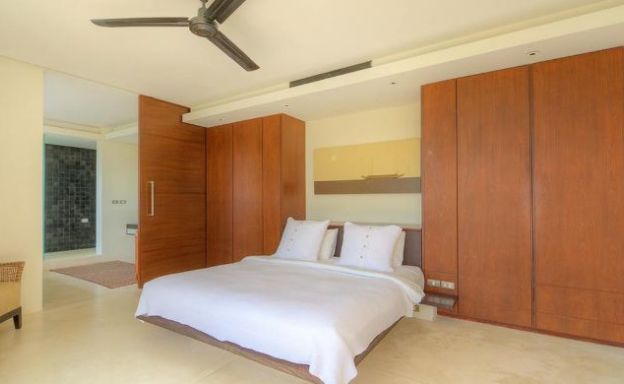 Oceanfront Ultra Luxury Pool Villa in Choeng Mon