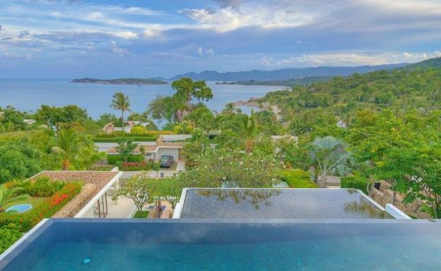 Oceanfront Ultra Luxury Pool Villa in Choeng Mon