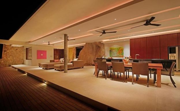 Oceanfront Ultra Luxury Pool Villa in Choeng Mon