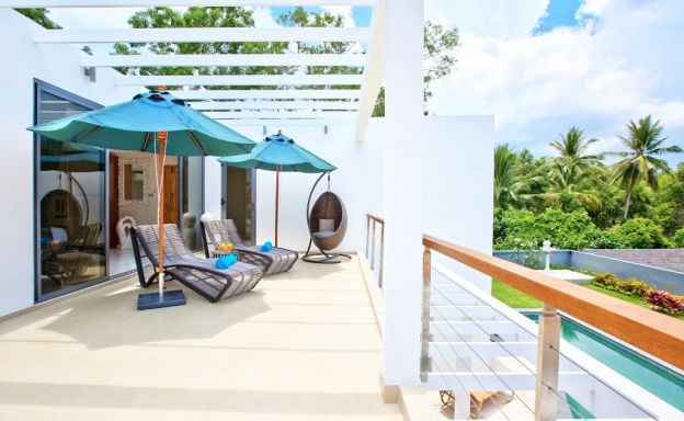 Beachside 3 Bedroom Luxury Pool Villa in Lipa Noi