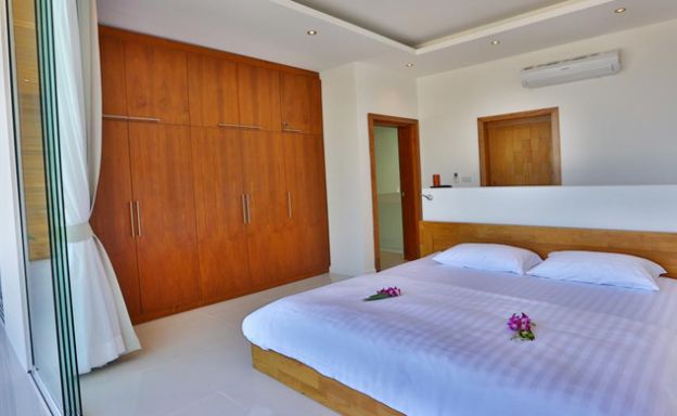 Unique Design Luxury Pool Villa on Lamai Hillside