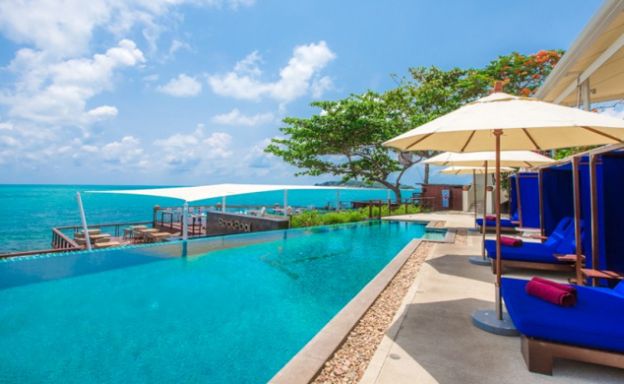 Beautiful 4 Bedroom Beachfront Villa in Choeng Mon