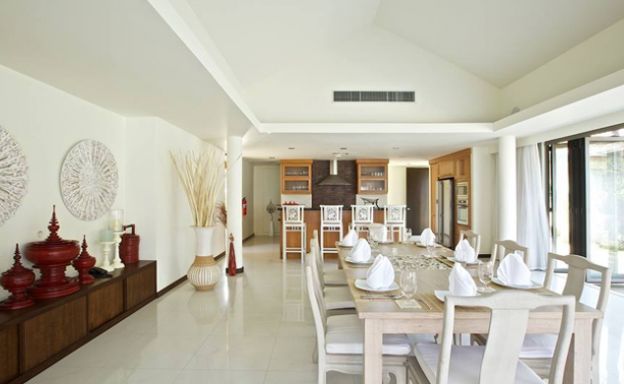 Beachfront 4-Bedroom Boutique Villa Estate in Bophut