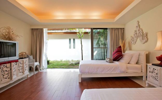 Beachfront 4-Bedroom Boutique Villa Estate in Bophut
