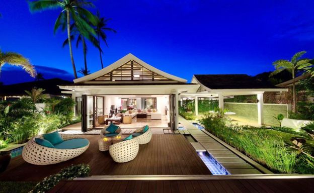 Beachfront 5 Bedroom Villa in Resort in Hua Thanon
