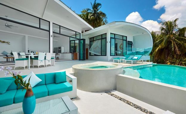 Unique Infinity Pool Luxury Villa on Chaweng Noi Peak