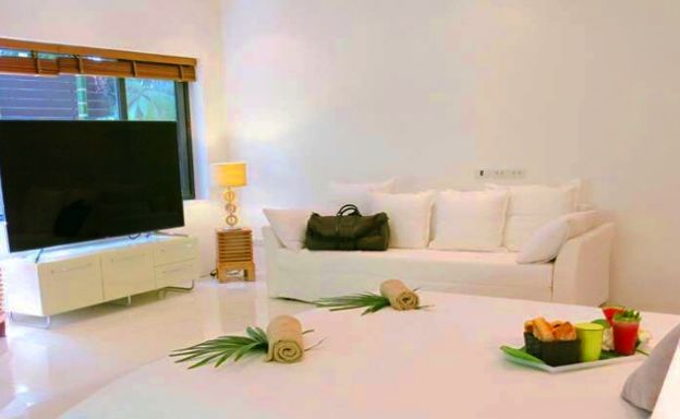 Exclusive 3 Bedroom Luxury Pool Villa in Maenam
