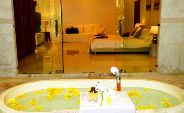 Exclusive 3 Bedroom Luxury Pool Villa in Maenam