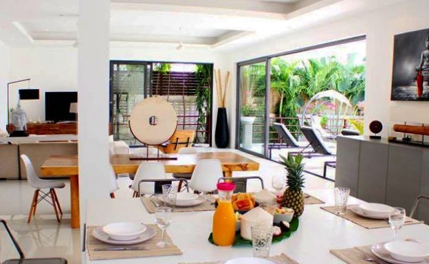 Exclusive 3 Bedroom Luxury Pool Villa in Maenam
