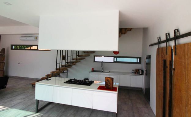 Modern Minimal 3 Bedroom Pool Villa in Plai Laem