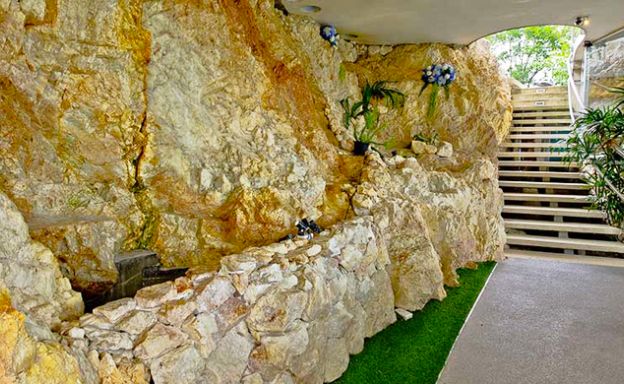 Unique Luxury Seaview Villa Resort in Taling Ngam