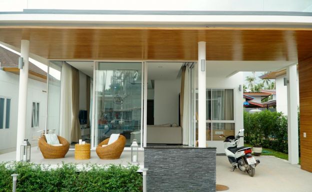 Newly Built Luxury 2 Bedroom Modern Villa in Maenam