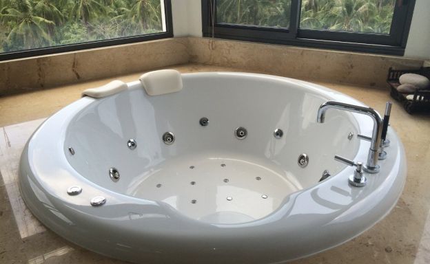 Unique Waterslide Tropical Pool Villa in Bang Por
