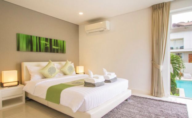 Large luxury 1 Bedroom Freehold Condo in Choeng Mon