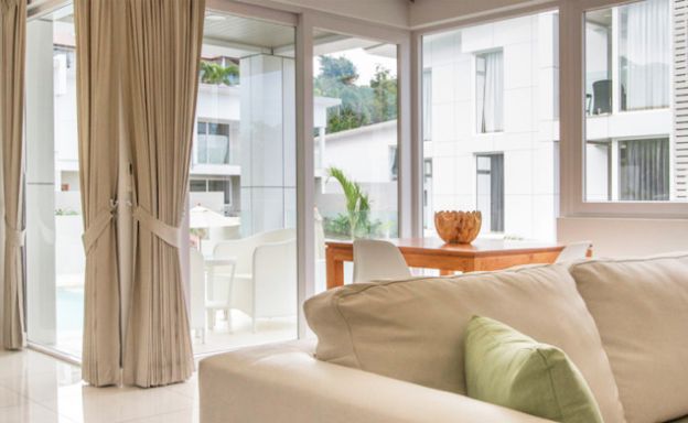 Large luxury 1 Bedroom Freehold Condo in Choeng Mon