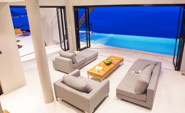 Ultra Luxury Pool 4 Bed Villa on Chaweng Noi Peak