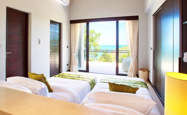 Ultra Luxury Pool 4 Bed Villa on Chaweng Noi Peak