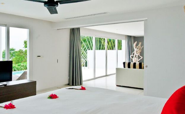 Modern 1 Bedroom Sea view Apartment in Bang Por
