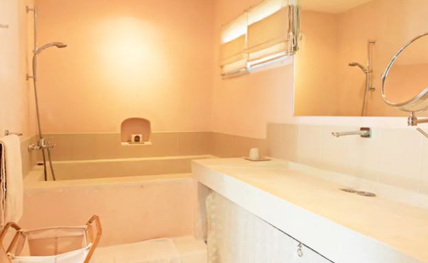 Tropical 3 Bedroom Pool Villa in Peaceful Lamai