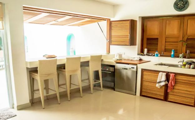 Tropical 3 Bedroom Pool Villa in Peaceful Lamai
