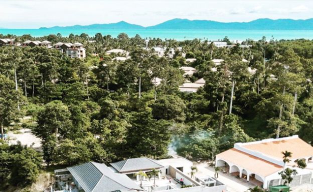 Modern 3 Bedroom Pool Villa for Sale in Maenam