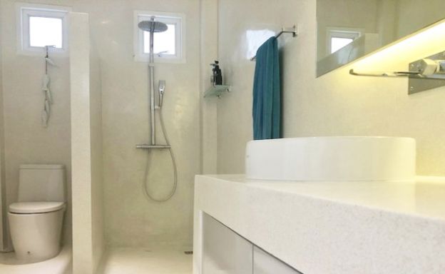 Modern 3 Bedroom Pool Villa for Sale in Maenam