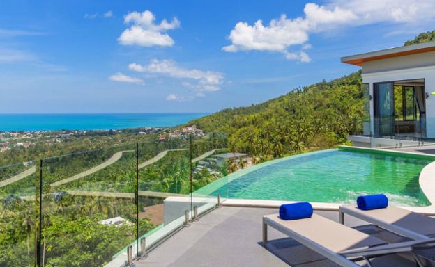 Luxury 3 Bedroom Sea View Pool Villa in Chaweng Hills