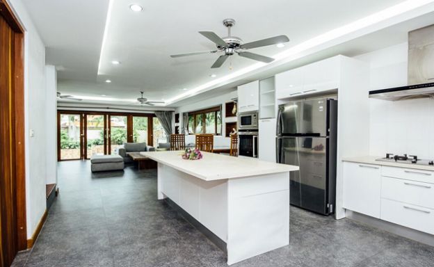 Modern 3 Bedroom Pool Villa in Chaweng Noi Hills