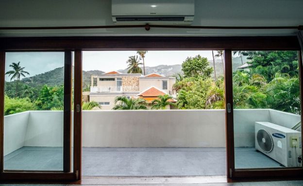 Modern 3 Bedroom Pool Villa in Chaweng Noi Hills