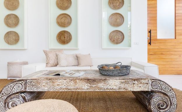 Contemporary 6 Bedroom Beach Front Villa in Laem Sor