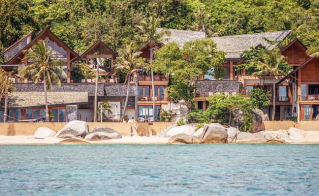 Luxury 5 Bedroom Beach Front Pool Villa in Lamai