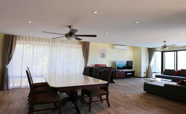 Unique 3 Bedroom Pool Villa for Sale in Laem Set