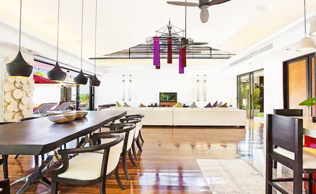 Luxury 5 Bed Beachfront Villa for Sale in Hua Thanon