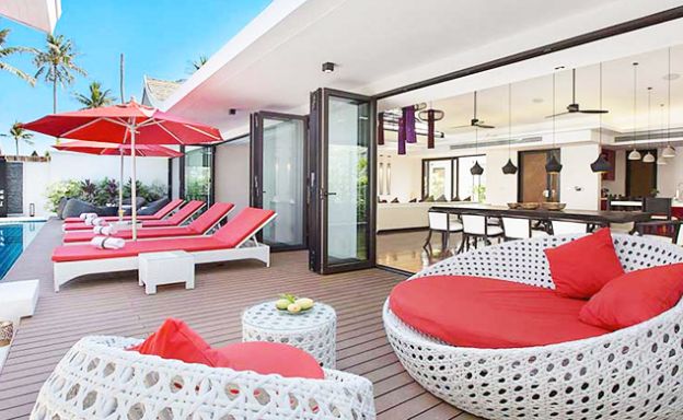 Luxury 5 Bed Beachfront Villa for Sale in Hua Thanon