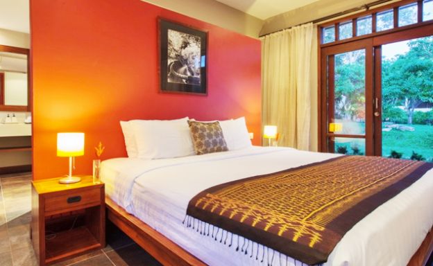 Luxury 5 Bed Garden Pool Villa Choeng Mon