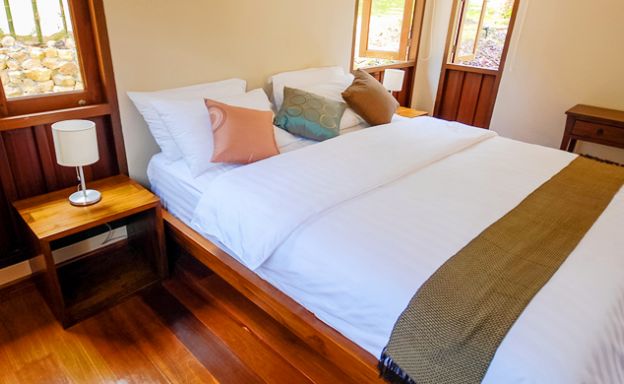 Luxury 5 Bed Garden Pool Villa Choeng Mon