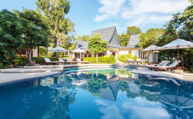 Luxury 5 Bed Garden Pool Villa Choeng Mon