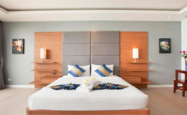 5 Bedroom Luxury Beach View Pool Villa in Plai Laem