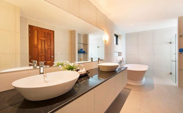 5 Bedroom Luxury Beach View Pool Villa in Plai Laem
